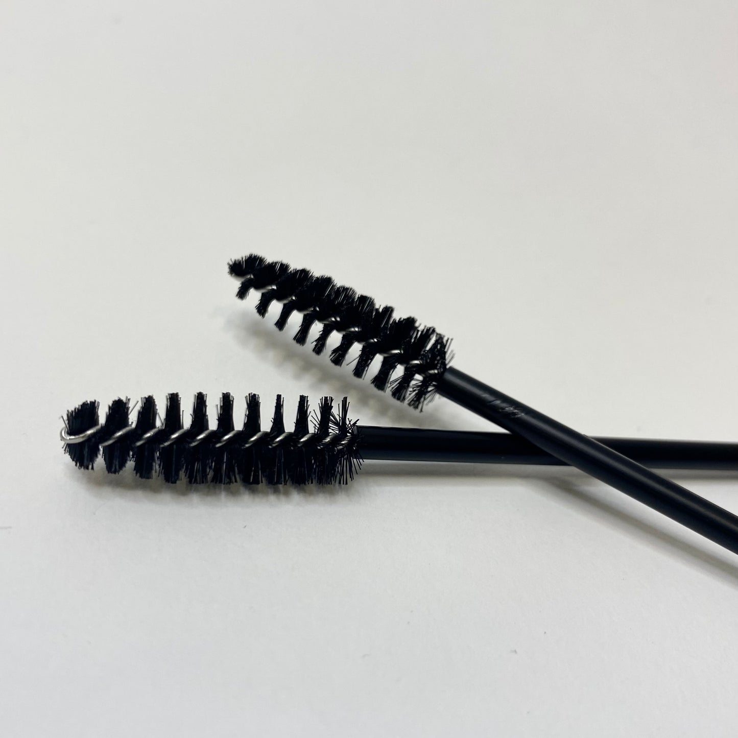 EYELASH BRUSH